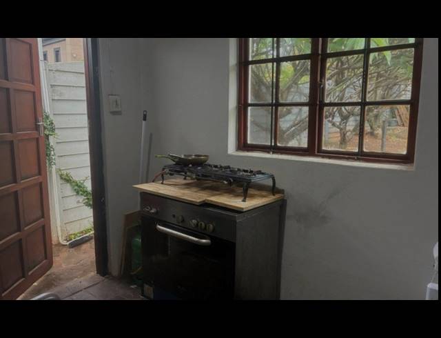 3 BEDROOM FREEHOLD FOR SALE IN EASTWOOD